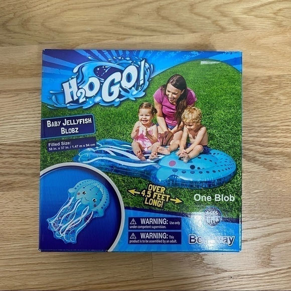 H2O Go Water Toy Baby Jellyfish Blobz 4.5 ft Long Blue Mat - Picture 2 of 5